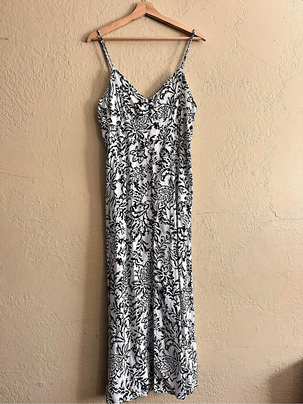 Zara Floral Maxi Dress in White & Black Size XL
